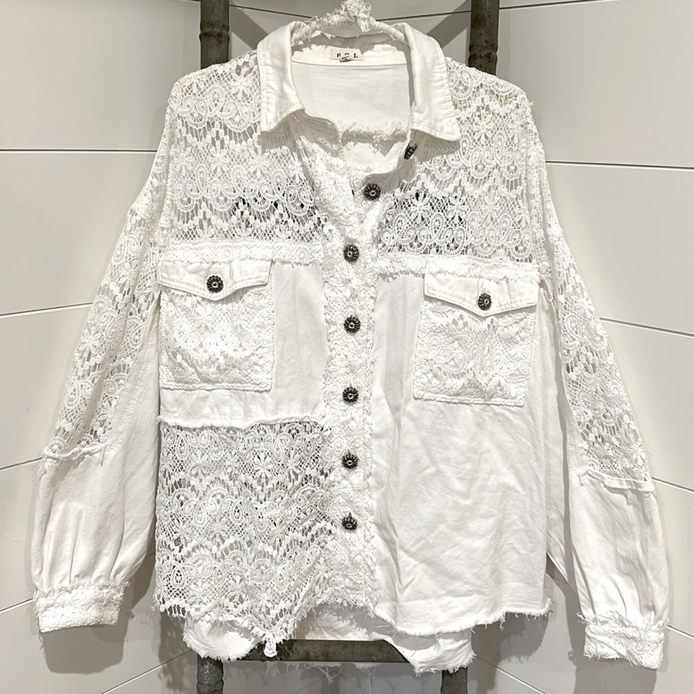 New POL 48 hr preview : The Lily” White Lace Shirt Jacket
